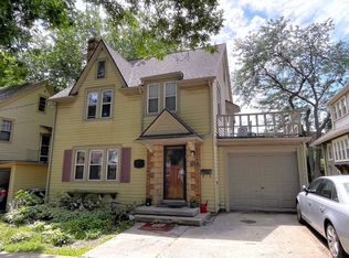 1613 Regent St, Madison, WI 53726