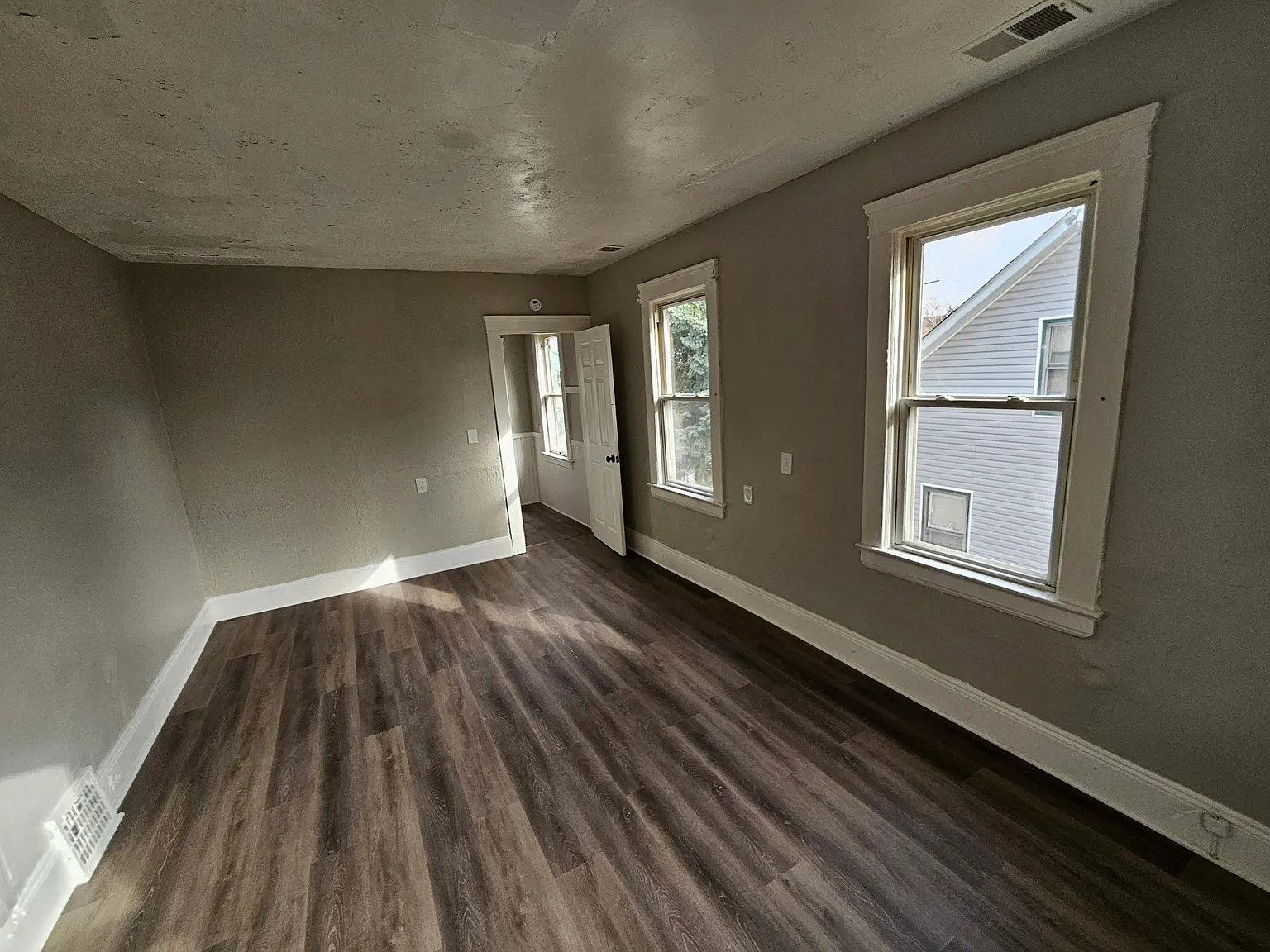 1148 Norwood Road - Upsta... — Photo 3