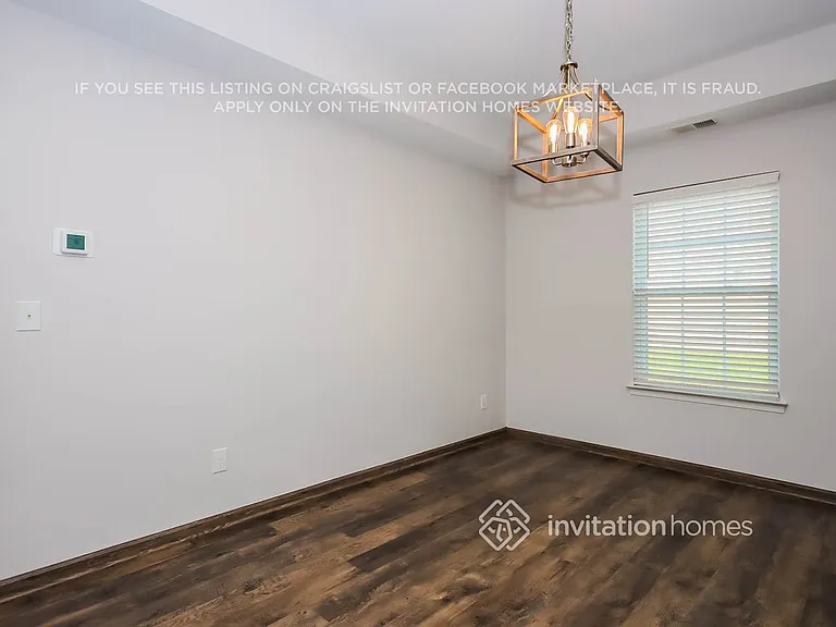 114 Lacona Trce — Photo 6