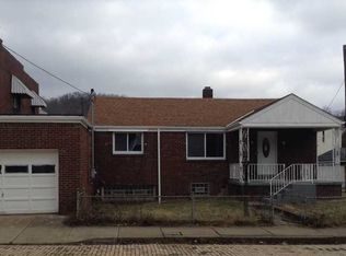 126 5th Ave, Braddock, PA 15104