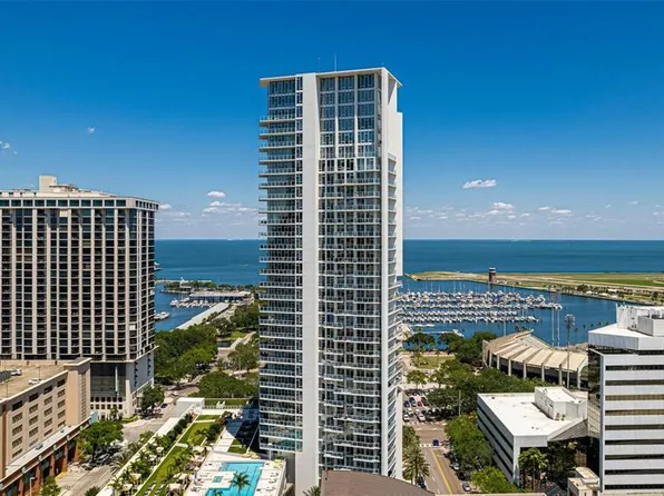 175 1st St S APT 1005, Saint Petersburg, FL 33701