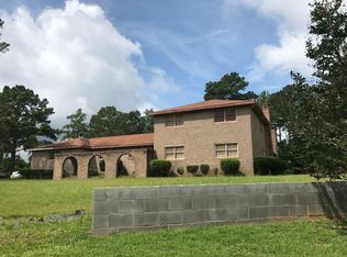 2828 Knoxville Dr, Lizella, GA 31052