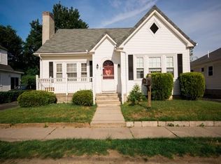 22 Elinora St, Riverside, RI 02915