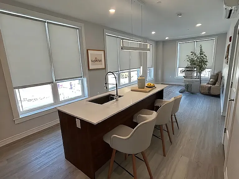 Residences at Sharon Gallery — Photo 12