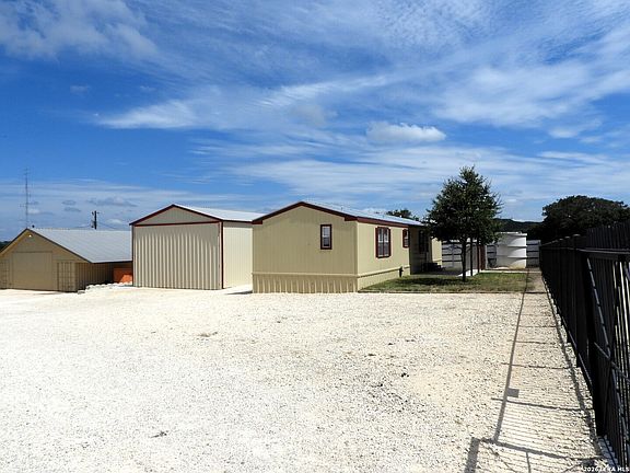2nd image of 10766 PARK ROAD 37