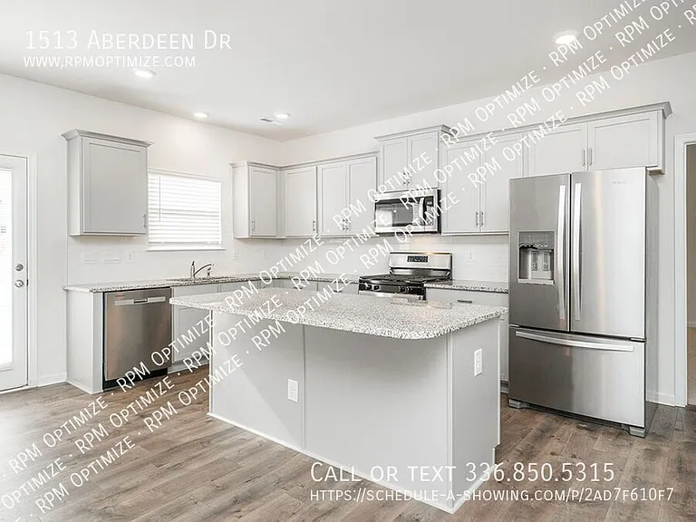 1513 Aberdeen Dr — Photo 2