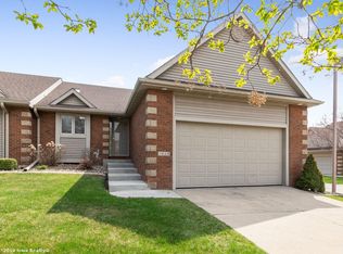 1018 NW Irvinedale Dr, Ankeny, IA 50023