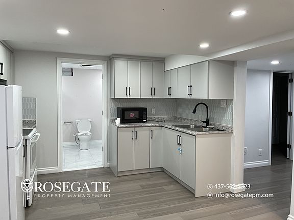 3rd image of 63 Isaac Brock Dr #2