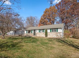 206 Sherwood Rd, Swannanoa, NC 28778