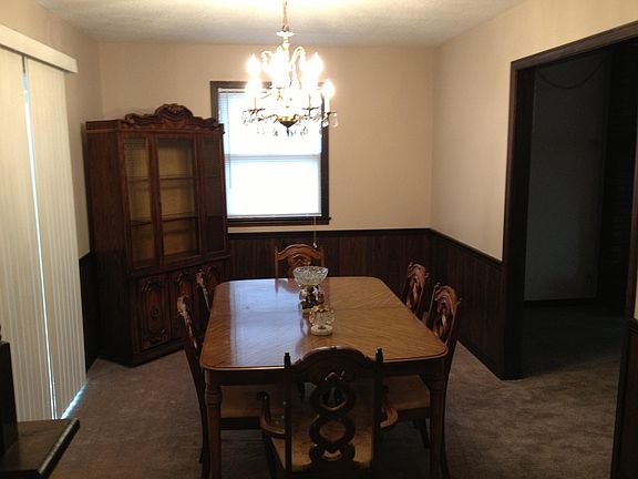 2nd image of 114 N Lincoln Ave