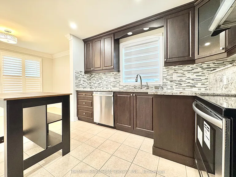 173 Norfolk Ave — Photo 11