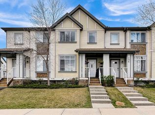 300 N Copperstone Cv SE, Calgary, AB T2Z0L3