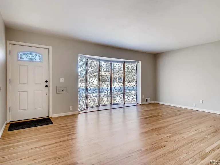 60 Cody Ct — Photo 10