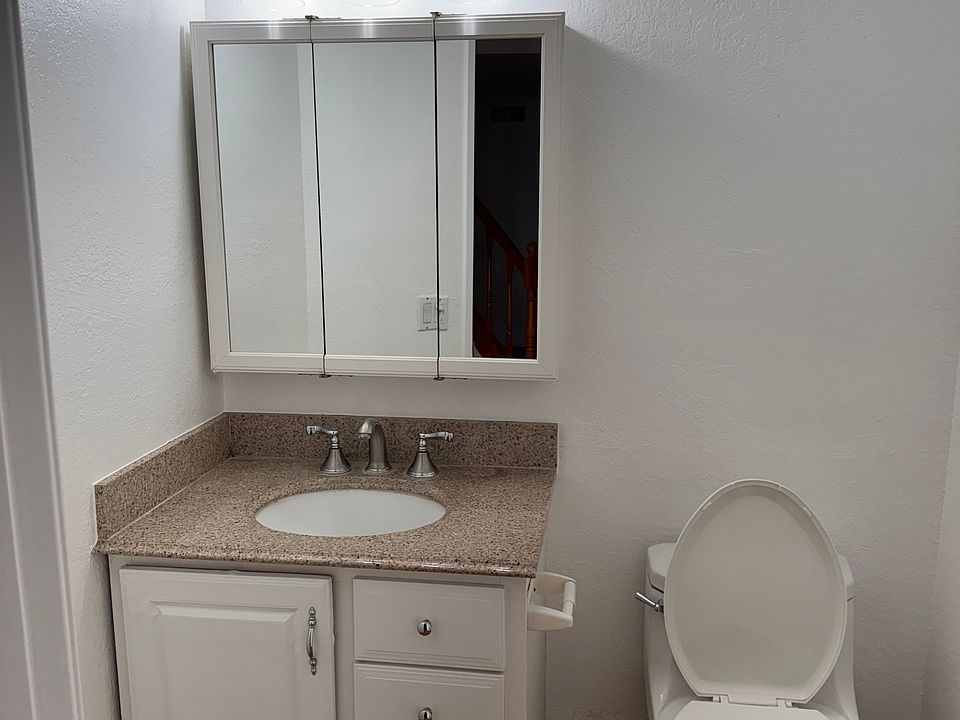 1st image of 14287 Magnolia St