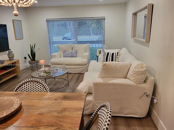 4th image of 7705 Camino Real #B113