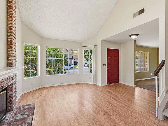 4th image of 4852 Northerly St