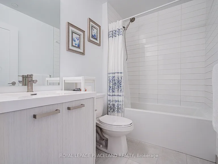 20 Soudan Ave #1809 — Photo 10