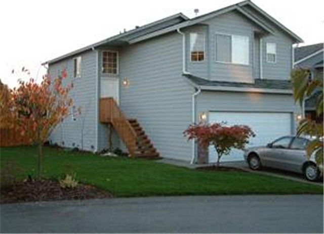 2nd image of 11132 18th St SE