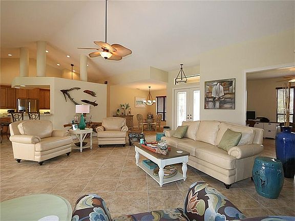 3rd image of 4040 Maltese Ct