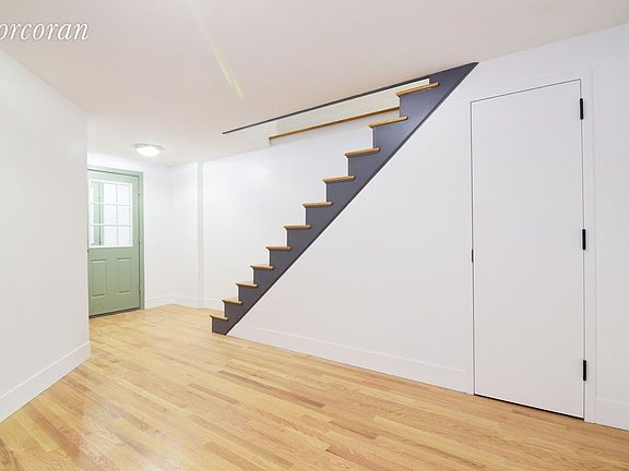 3rd image of 81 Clermont Ave #A
