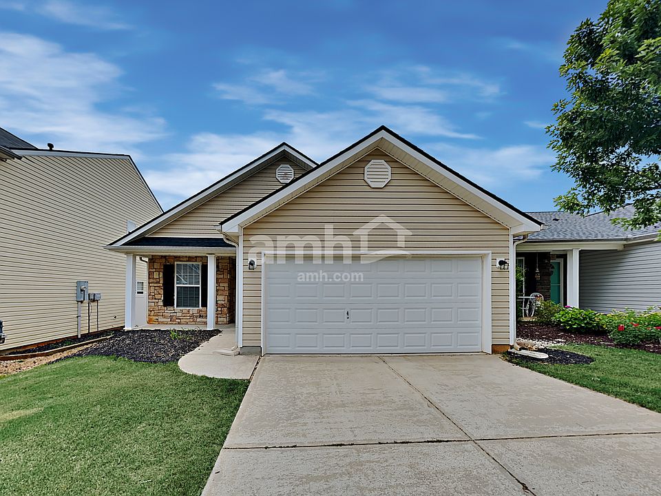 1st image of 183 Cobbler Cove Dr