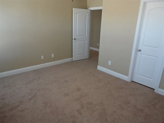 3809 Monica Ln — Photo 8