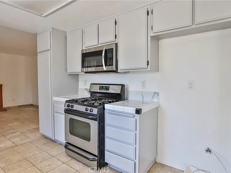 24307 Carman Ln — Photo 14