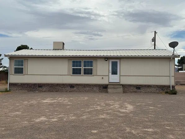 1155 Hidalgo Pl, Chaparral, NM 88081