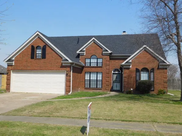 409 Magnolia St, Marion, AR 72364