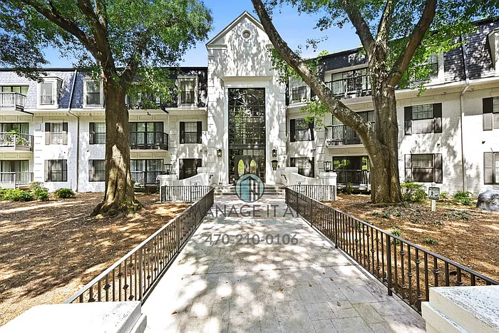 2201 Pine Heights Dr NE #2201