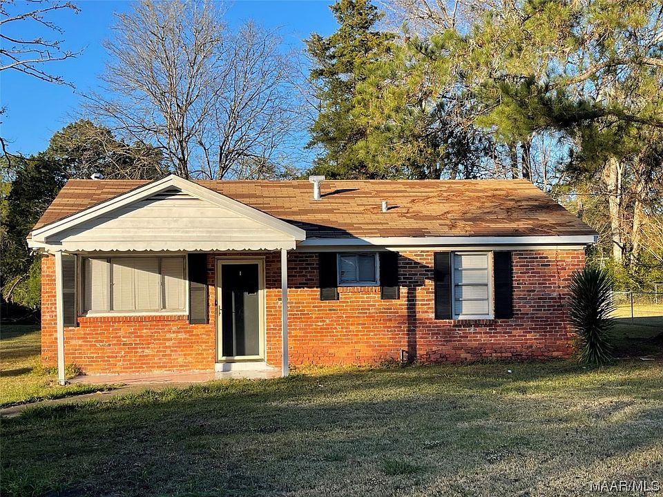 215 McDonald Ave, Selma, AL 36701 MLS 542137 Zillow