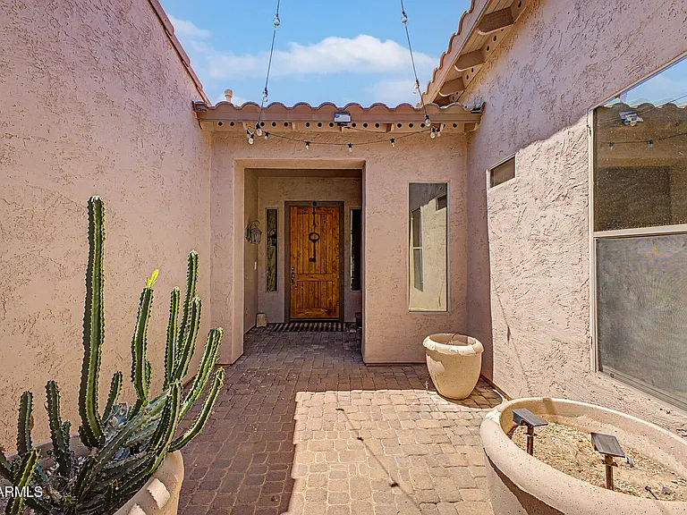 2316 W Villa Cassandra Dr — Photo 3