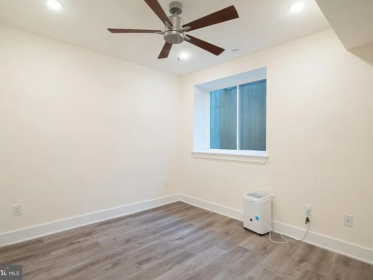 1429 Germantown Ave #1-A — Photo 11