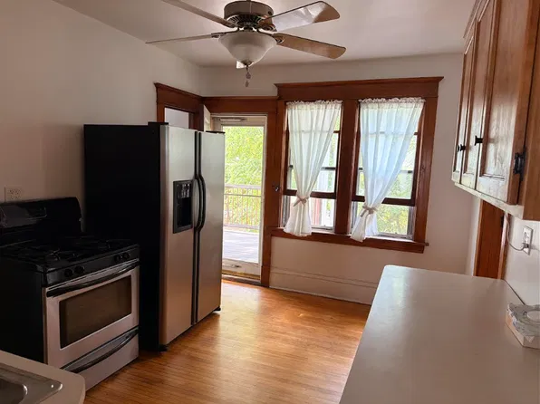 509 Broadway St NE APT 2, Minneapolis, MN 55413
