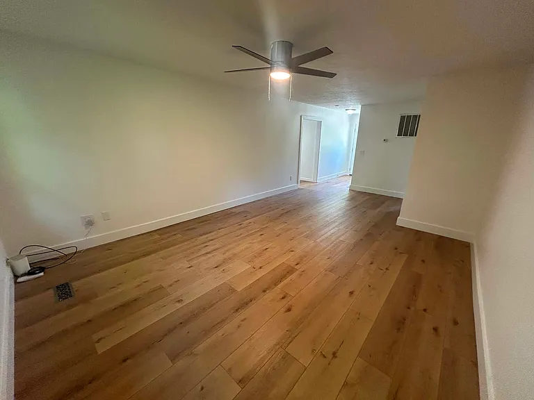 5422 S Wilson Rd — Photo 18