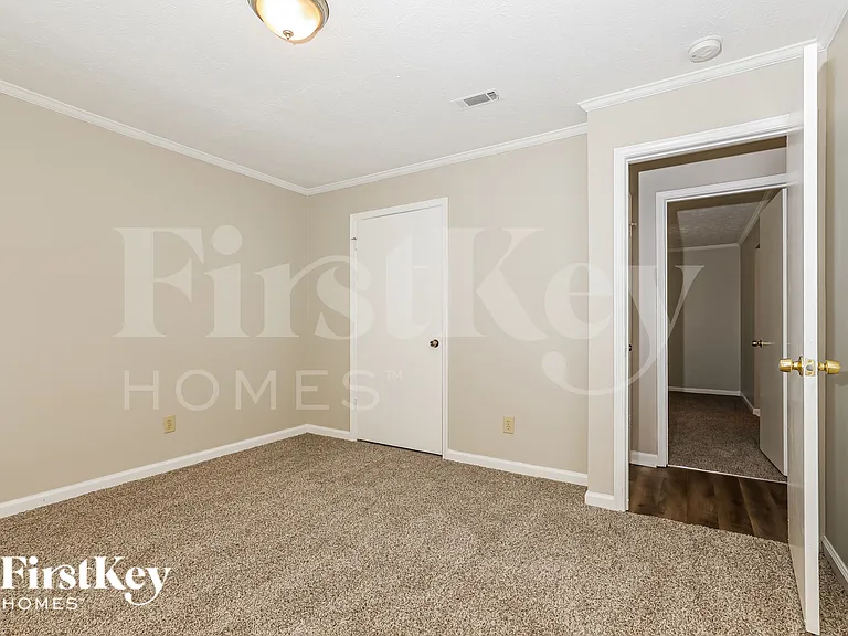 200 Ridge Way — Photo 15
