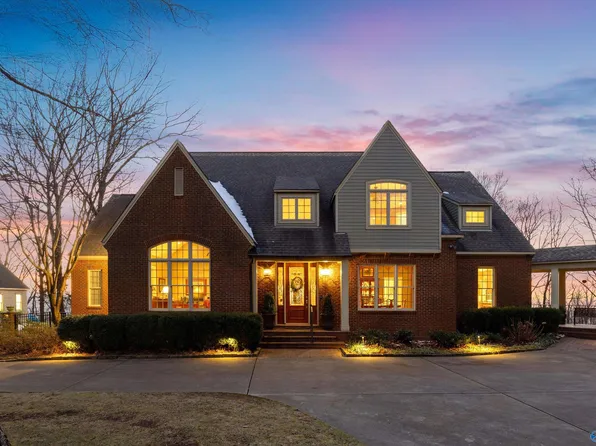 13032 Monte Vedra Rd SE, Huntsville, AL 35803