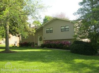 3042 26th Avenue Pl NE, Hickory, NC 28601