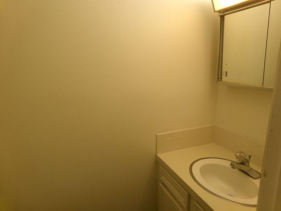 4th image of 601 Briar Creek Mnr