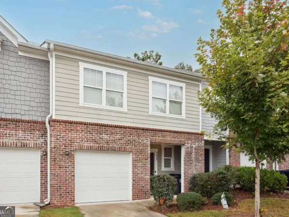 1643 Larkspur Trl, Conyers, GA 30012