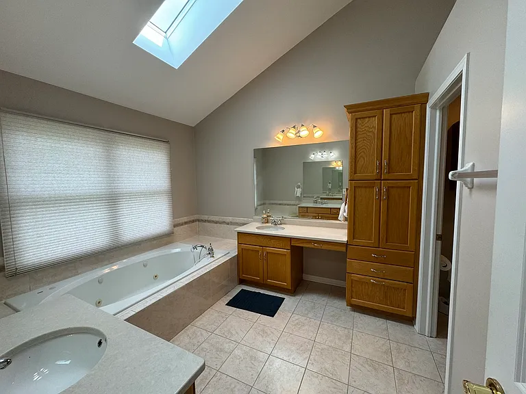 1N061 Mission Ct — Photo 20