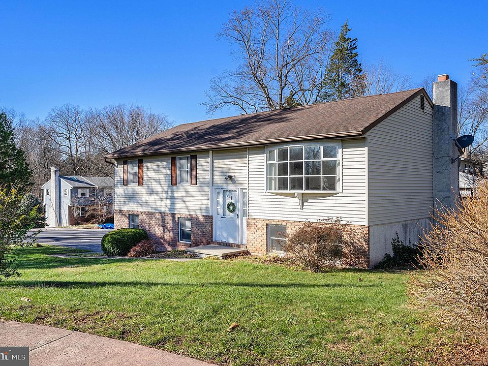 1 Lilac Ct, Douglassville, PA 19518 Zillow