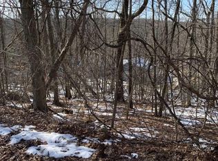 43 Hampton Rd W, Hewitt, NJ 07421