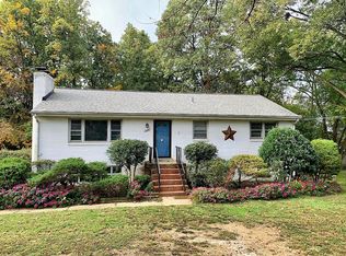 6100 Saint John Dr, Alexandria, VA 22310