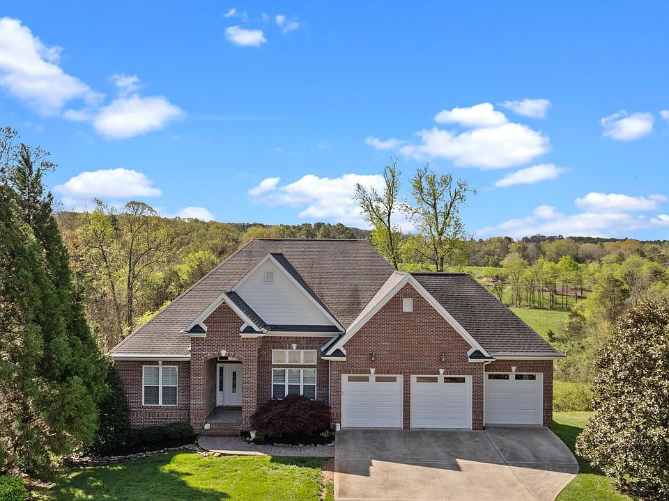 1st image of 1630 Britts Dr