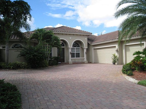 2nd image of 7316 Heritage Palms Estates Dr