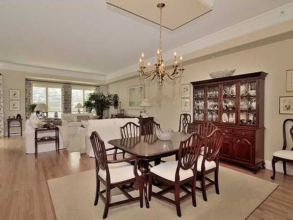 4th image of 509 W Bay St Unit 104