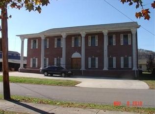 207 1st St, Barbourville, KY 40906