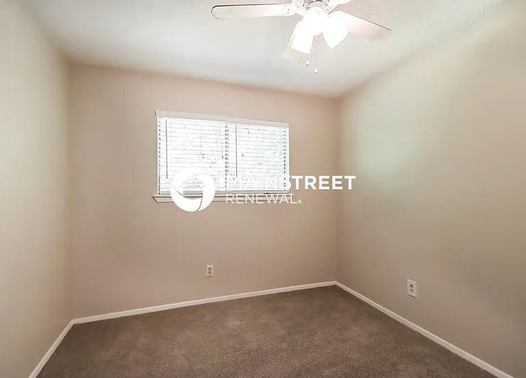 23123 Newgate Dr — Photo 11