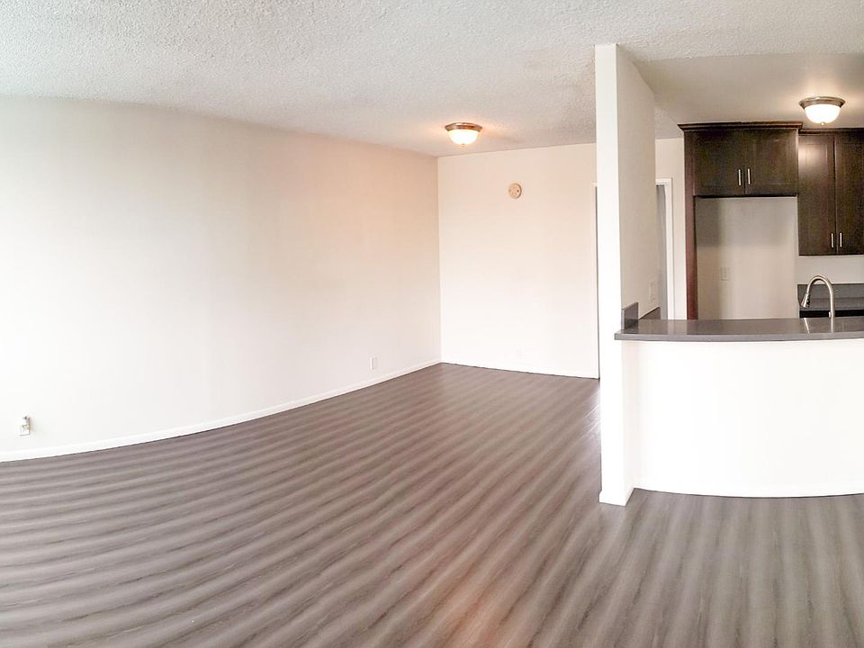 1st image of 1620 Artesia Blvd #23